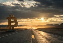 موقعیت بیت کوین در چرخه بازار؛ آیا در آستانه یک حرکت بزرگ هستیم؟